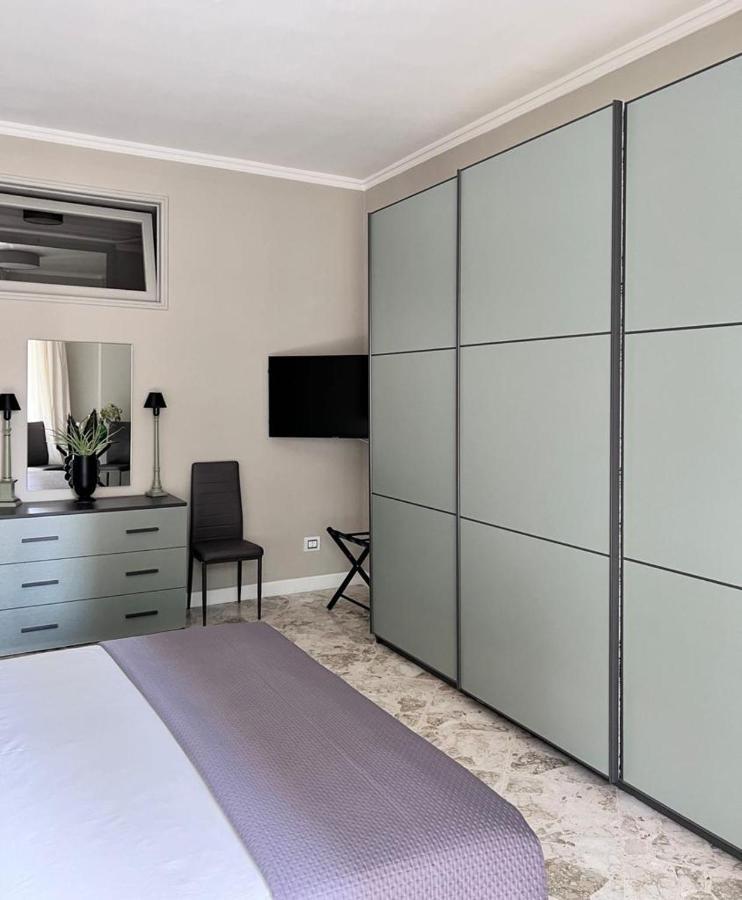Visconti 90 Apartment Bari Exterior photo